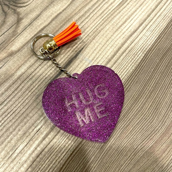 Hand Crafted Accessories - 🎉🎉HP🎉🎉 Handmade "HUG ME" Keychain